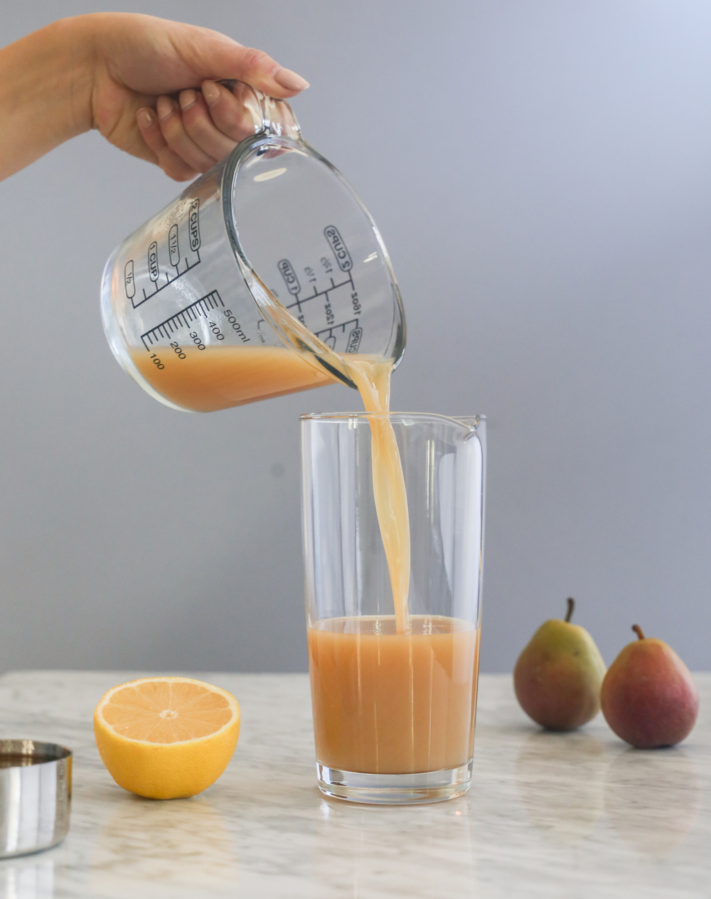 juice pouring